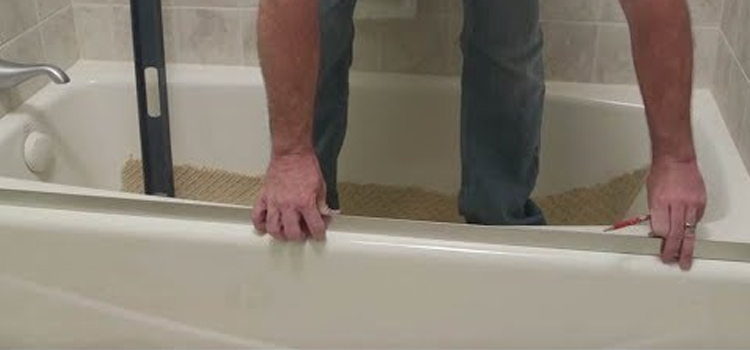Sliding Shower Door Repair in Naples